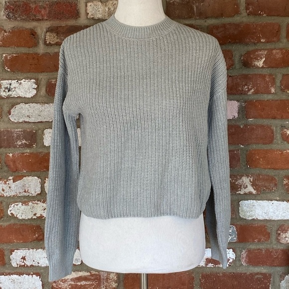 BP Gray Cleo Crop Crewneck Sweater NWT Size XS - Picture 2 of 6